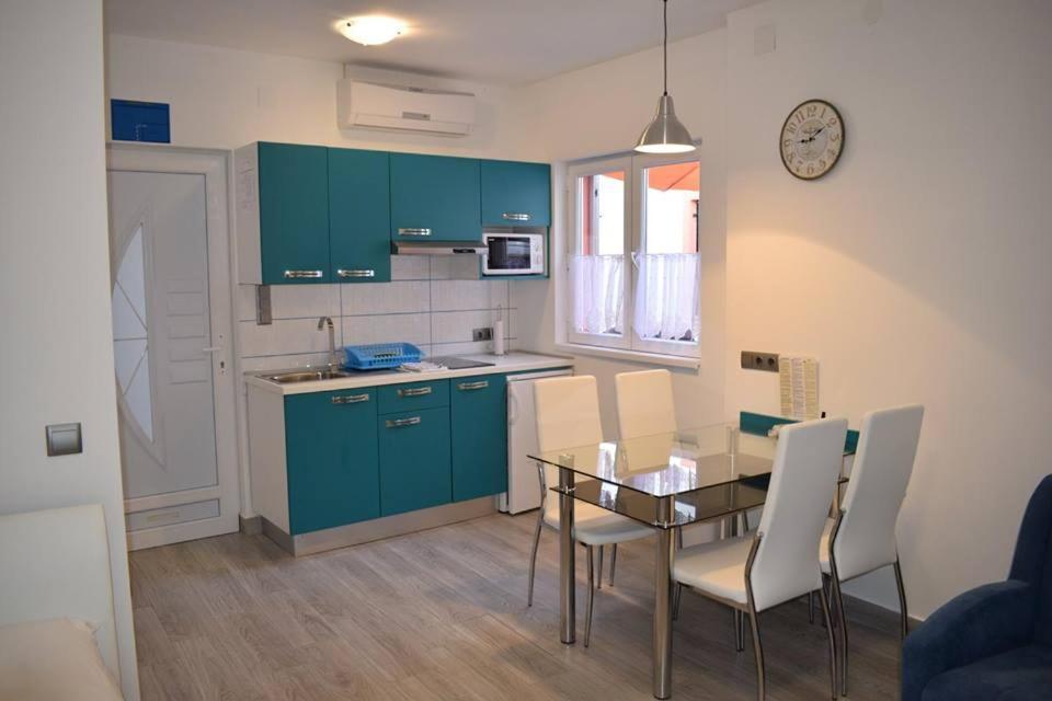 Apartmani Celjak Pag Town Extérieur photo